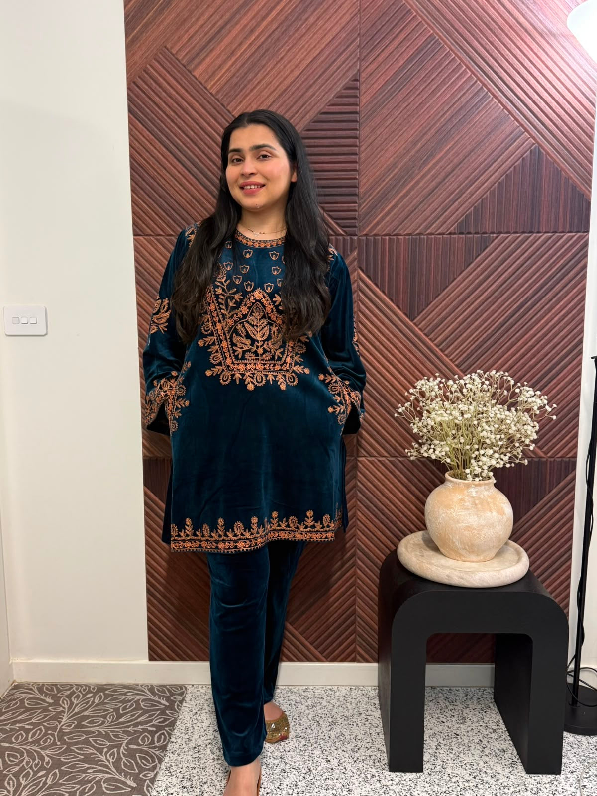 Velvet Kashmiri Cood (Teal )
