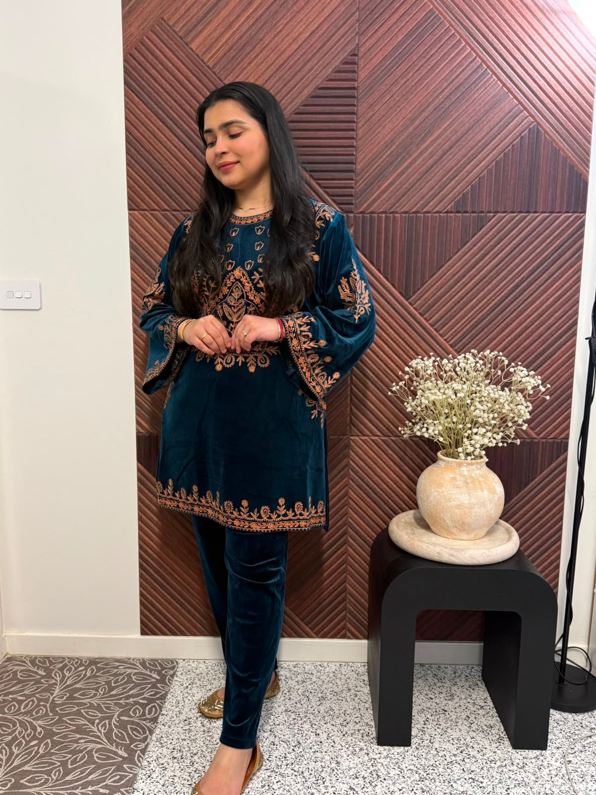 Velvet Kashmiri Cood (Teal )