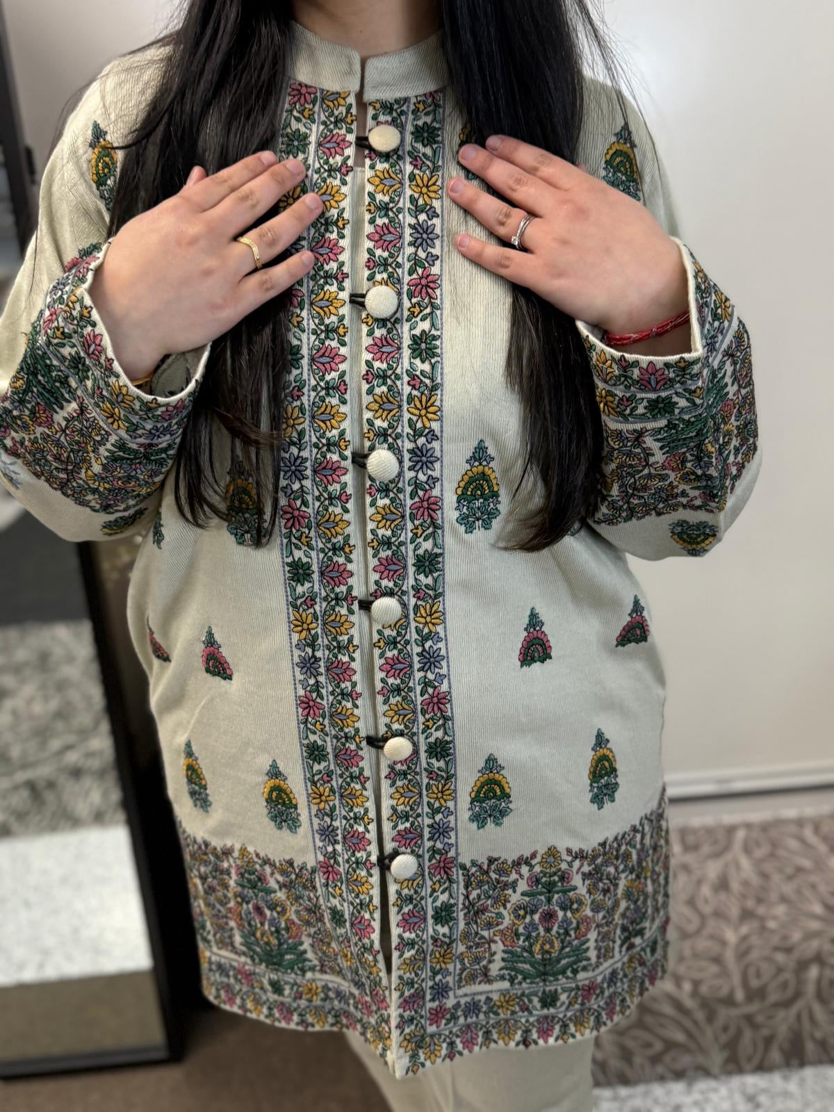 Kashmiri Jacket Style Coord (Ivory)